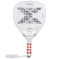 Pala de Padel Nox AT10 Genius Attack 12K Alum XTREM 2026