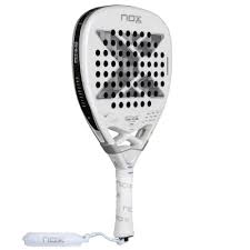 Pala de Padel Nox AT10 Genius Attack 12K Alum XTREM 2026